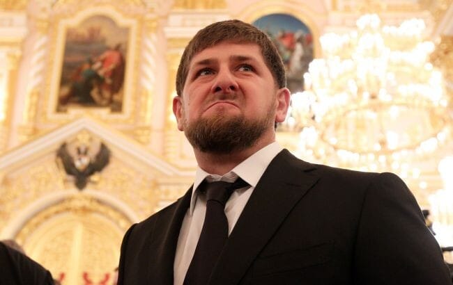 1ADAT: В Чечне похищают мужчин, подавших на загранпаспорт после начала мобилизации