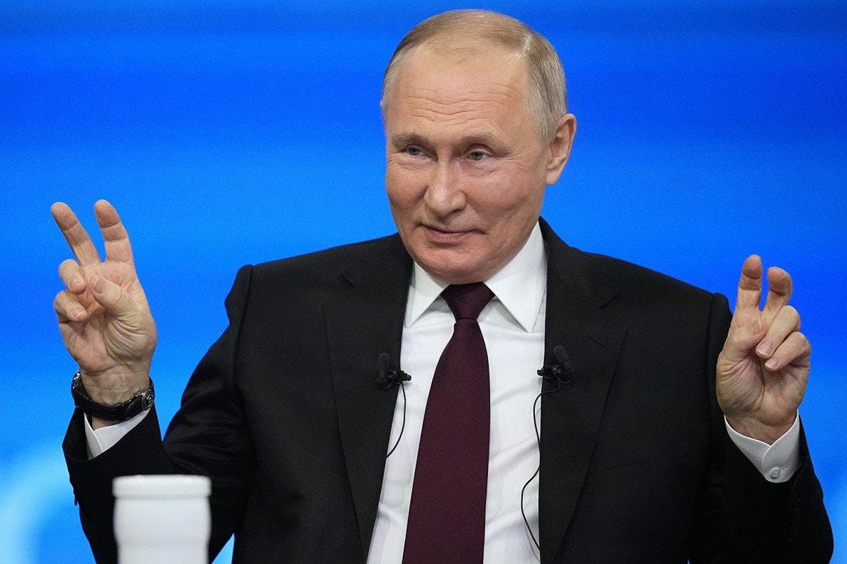 «Просто ударили туда, где было удобно посмотреть результаты». 7 фейков Путина на встрече с руководителями зарубежных информагентств